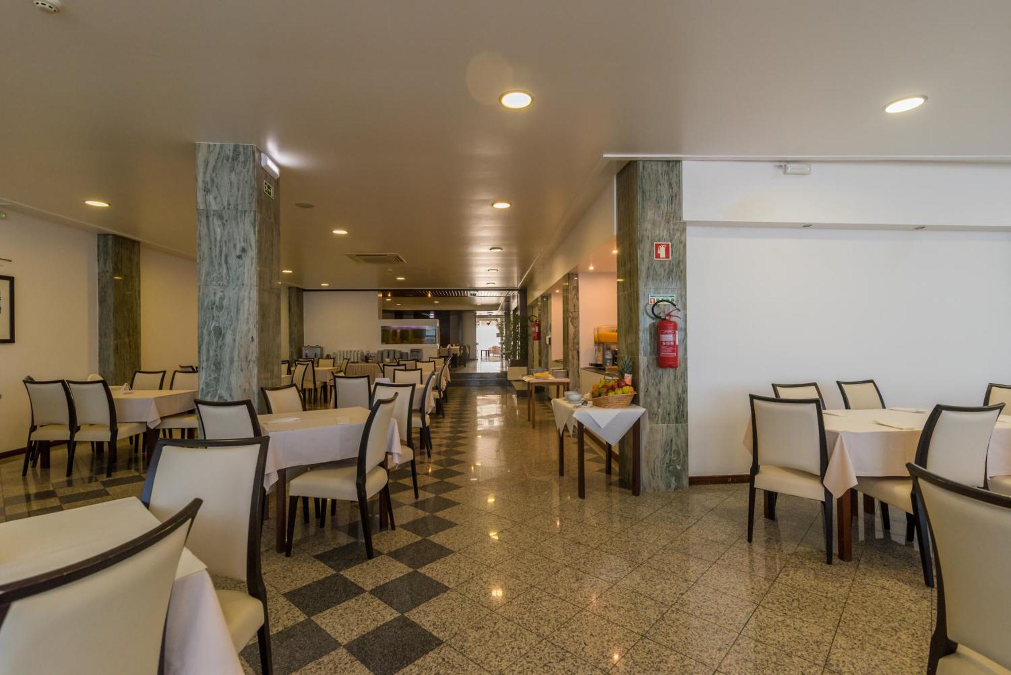 Hotel Costa De Prata 2 & Spa Figueira da Foz Bagian luar foto
